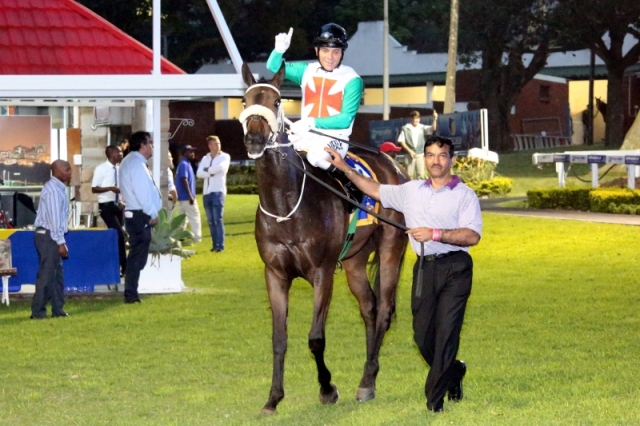 Roys_Riviera wins at Greyville for All Too Hard